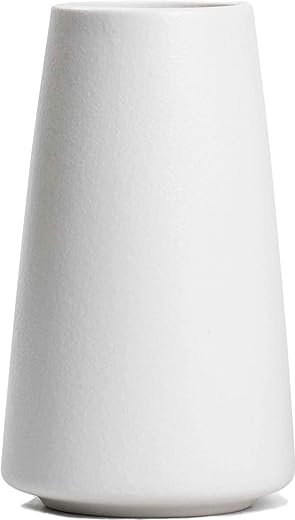 Elegant Minimalist White Ceramic Vase for Modern Decor