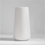 Elegant Nordic Ceramic Vase for Modern Home Decor